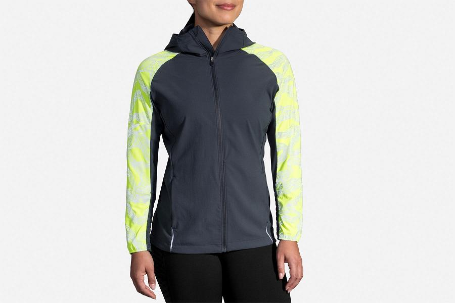 Brooks Nightlife Women Athletic Wear & Running Jacket Black QKO079835